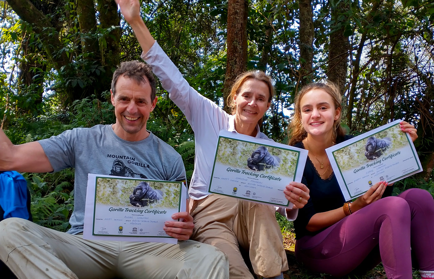 6-days-gorilla-and-chimpanzee-trekking-in-uganda